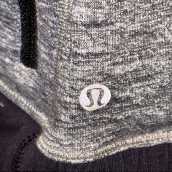 Lululemon Think Fast Hoodie black gray Size 6 - Picture 7 of 8